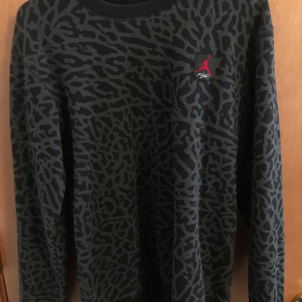 Jordan Crewneck Size Medium
